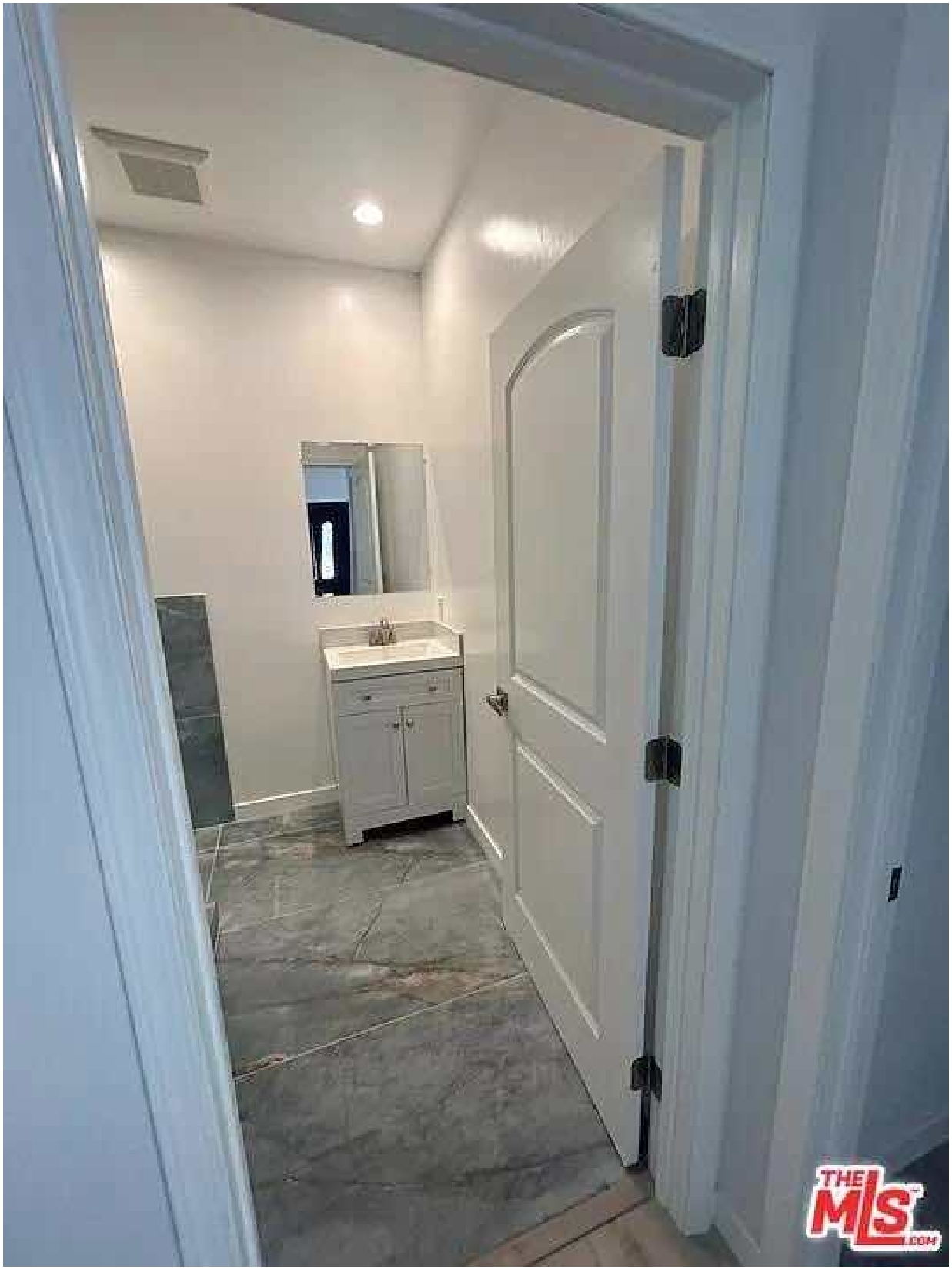 The Marble Bath ADU — Detached Studio Conversion - image 12